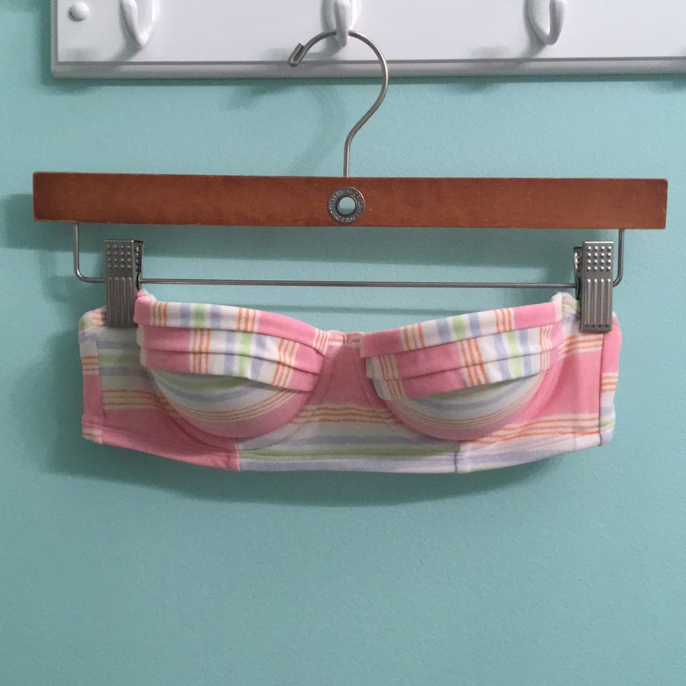 Strapless Push-up Swim Top